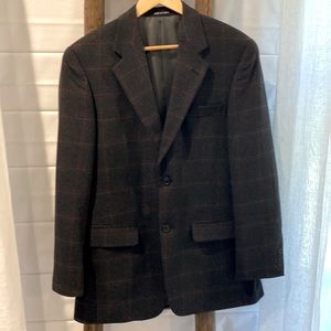 Beautiful sport coat made of wool, silk and cashmere